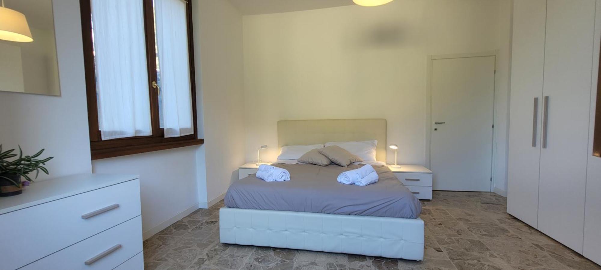 شقة Terrazza Fucinetta Introbio المظهر الخارجي الصورة